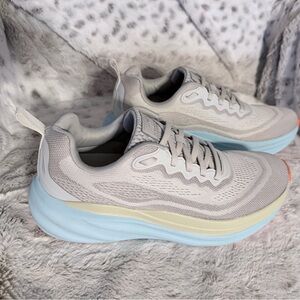 NEW! Avia Women’s Running Walking Shoes Sneakers size 9.5